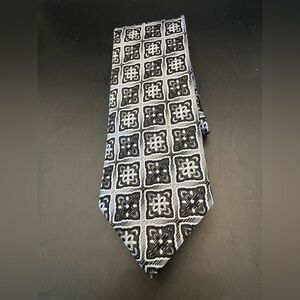 The Big Knot By Stephen Land  Men’s Blue And Silver Tie  100% Silk Handmade